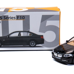 Skala 1/64 - BMW 5 Series F10 Black (BW5230) fr Tiny