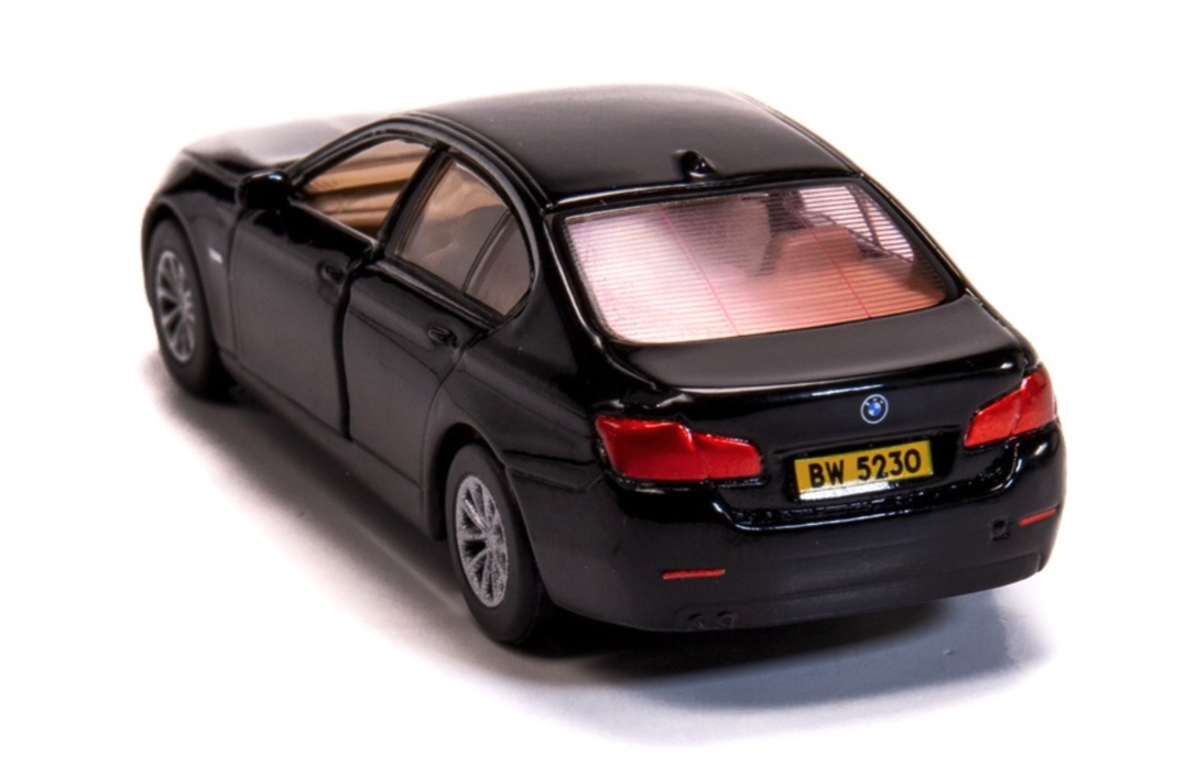 Skala 1/64 - BMW 5 Series F10 Black (BW5230) fr Tiny