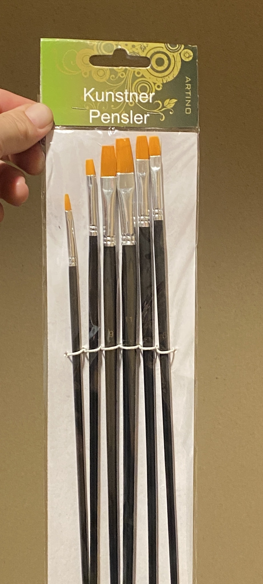 Konstnärs-pensel-set med 6 olika, Syntetiska, Stl Pensel 1,3,5,7,9,11 från Artino