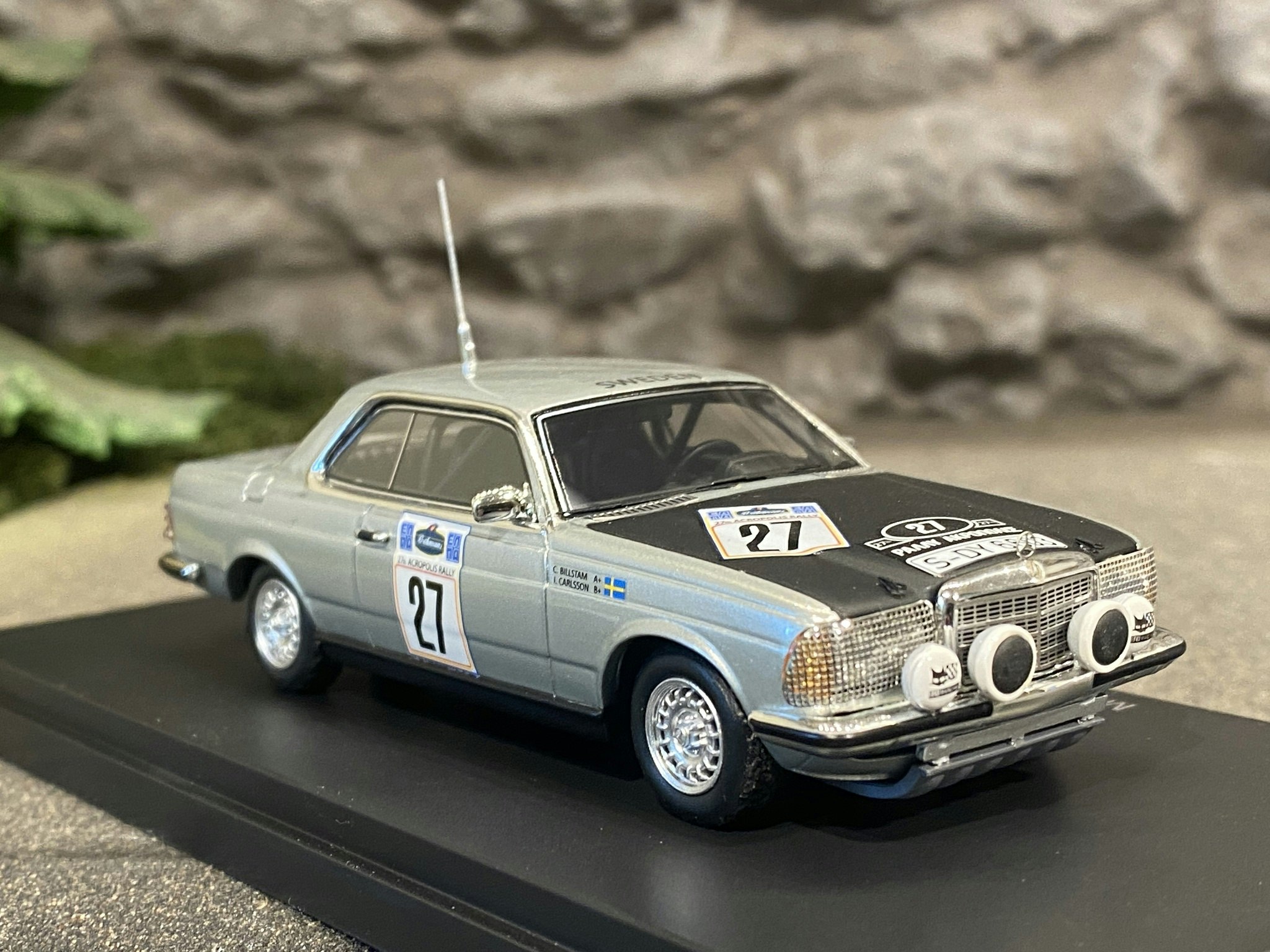 Skala 1/43 Mercedes 280 CE (C123), Rally VM I.Carlsson/C.Billstam, 1980 fr NEO