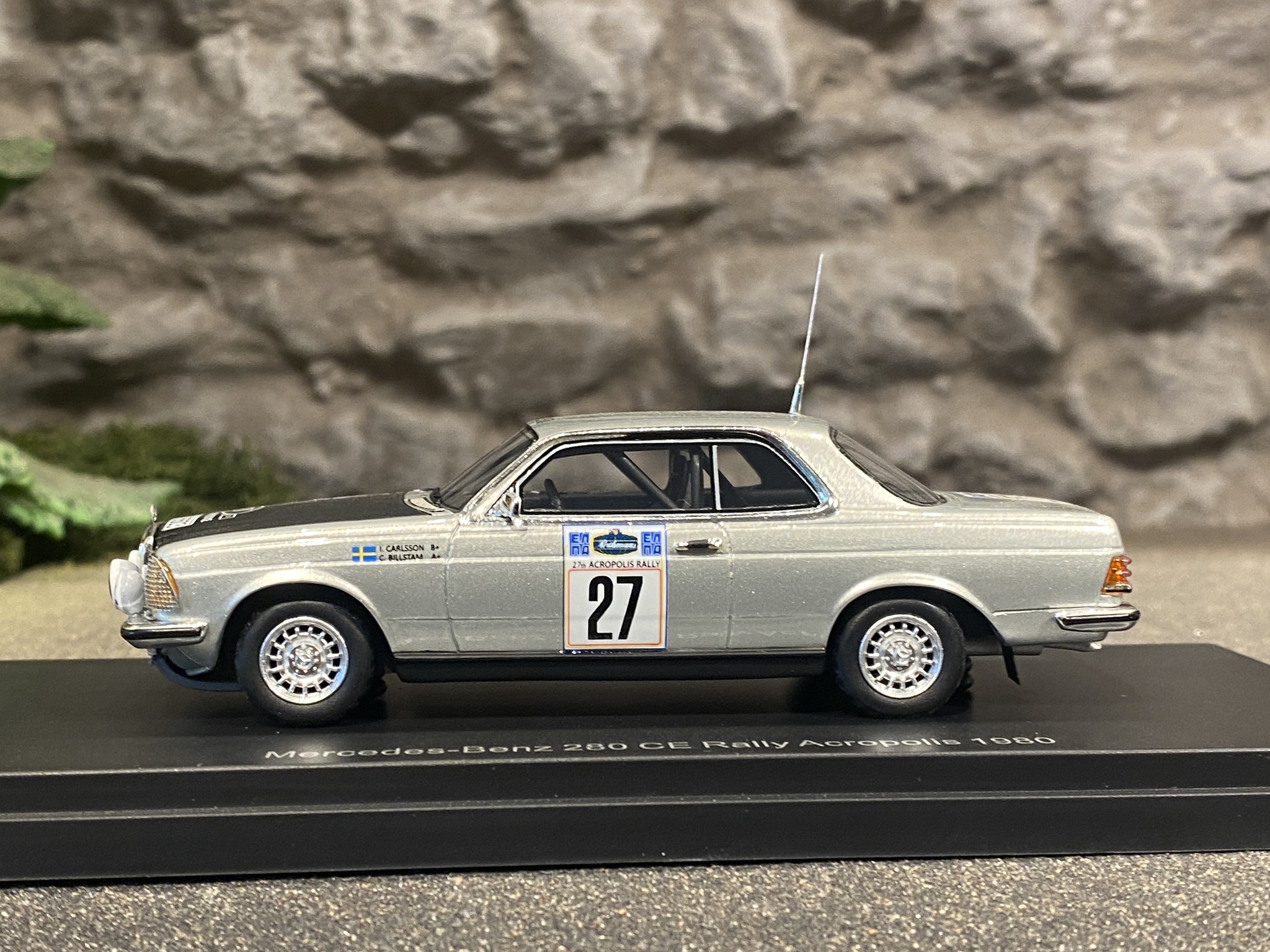 Skala 1/43 Mercedes 280 CE (C123), Rally VM I.Carlsson/C.Billstam, 1980 fr NEO