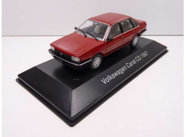 Skala 1/43: 1987 Volkswagen Carat CD Passat, red fr Editorial Salvat