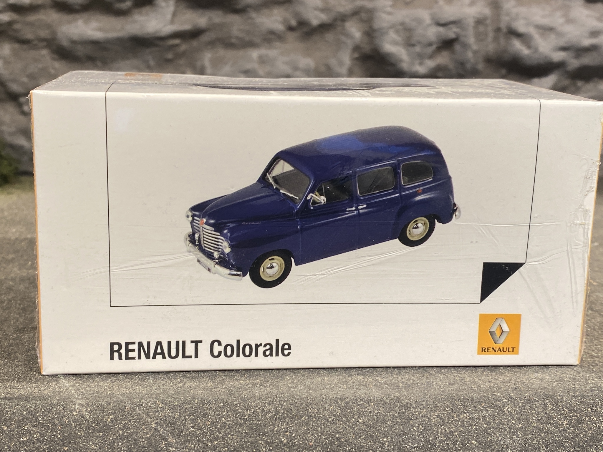 Skala 1/43 1950 Renault Colorale, blå från NOREV