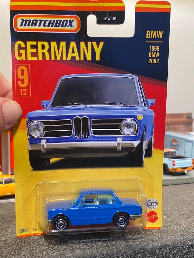 Skala 1/64 Matchbox Germany: BMW 2002 1969'