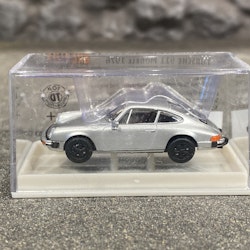 Skala 1/87 Porsche 911 76' Silver från Brekina