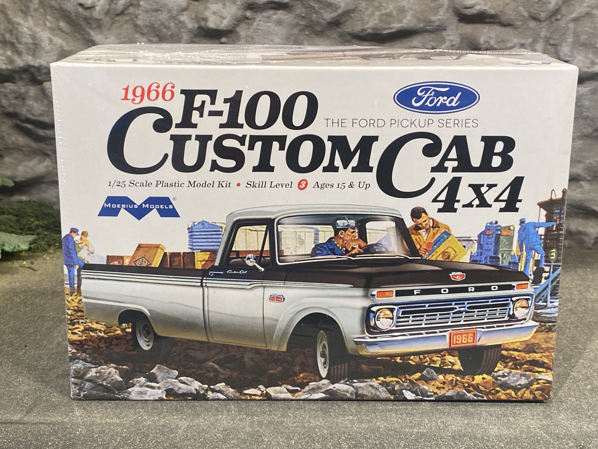 Skala 1/25, 1966 Ford F-100 Custom cab 4x4, The Ford Pickup series fr Moebius