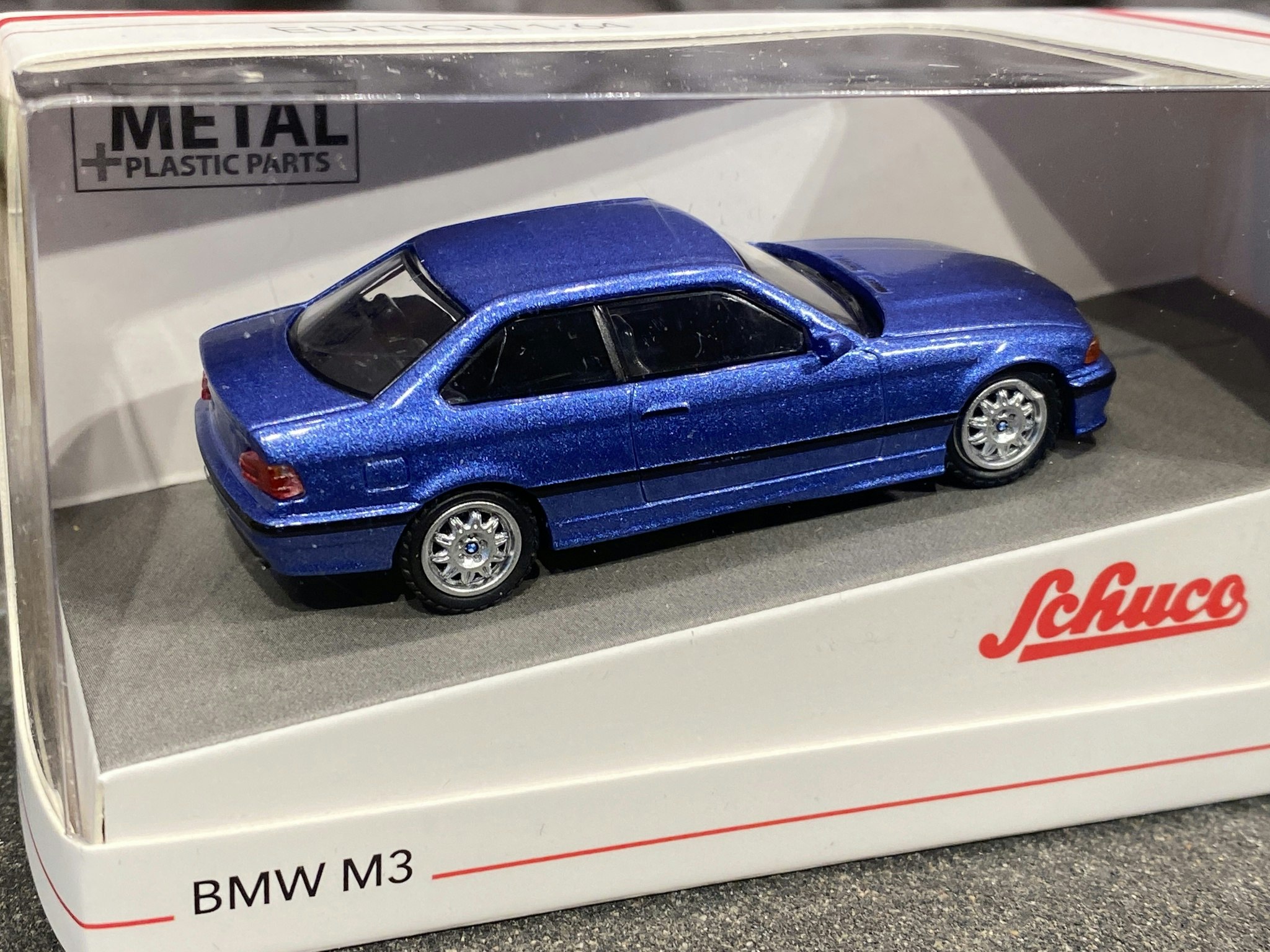 Skala 1/64 BMW M3 E36 fr Schuco