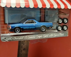 Skala 1/64 Chevrolet El Camino Super Sport "The hobby shop ser.12" från Greenlight