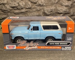 Skala 1/24 Ford Bronco 78', Ljusblå m avtagbar kåpa fr Timeless Legends - MotorMax