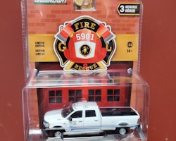 Skala 1/64 RAM 2500 Tradesman 20' "Bullhead city Arizona Fire Dep 5901" f Greenlight