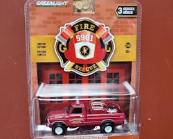 Skala 1/64 Ford F-250 78' "North Carolina Volunteer Fire Dep. Fire 5901" fr Greenlight