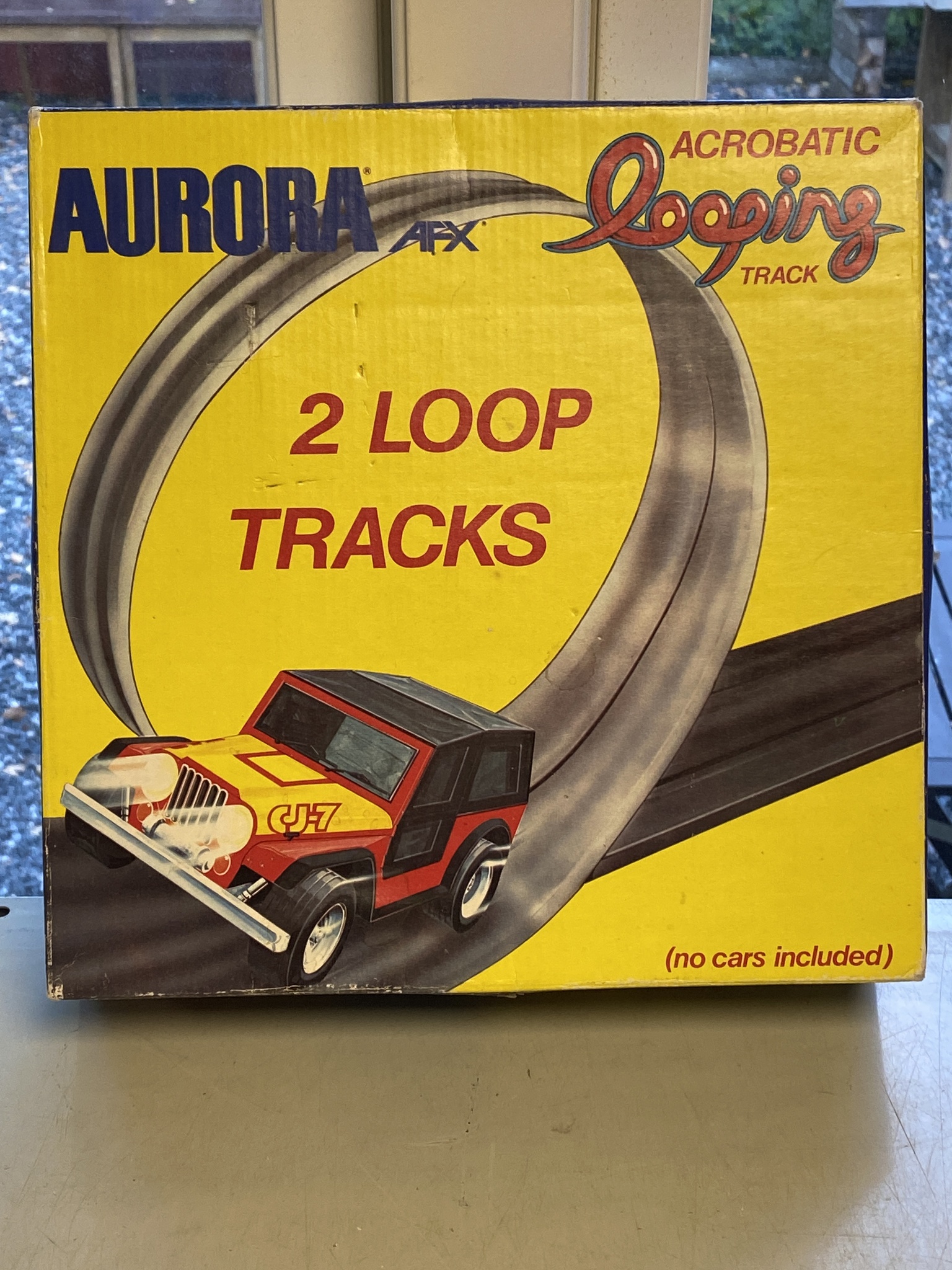 Till Bilbana: Aurora AFX Acrobatic Looping Track -  2 loopar (1 per spår)