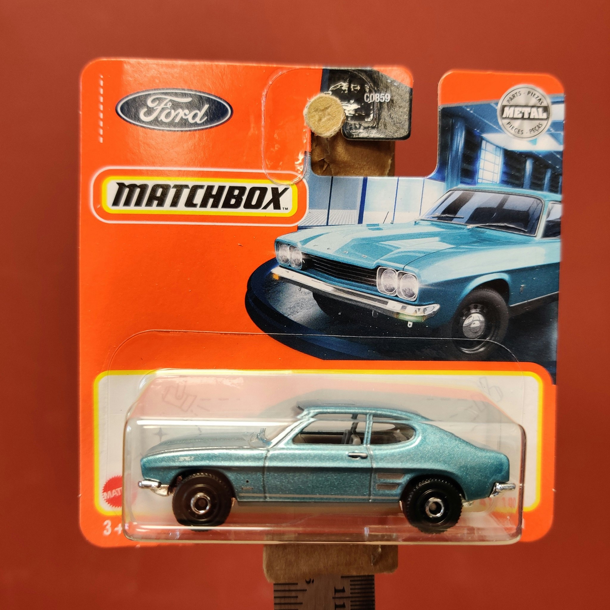 Skala 1/64 Matchbox -Ford Capri 1970