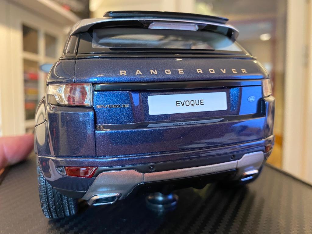 Skala 1/18 Mycket detaljerad & fin modell: Range Rover Evoque fr Century Dragon