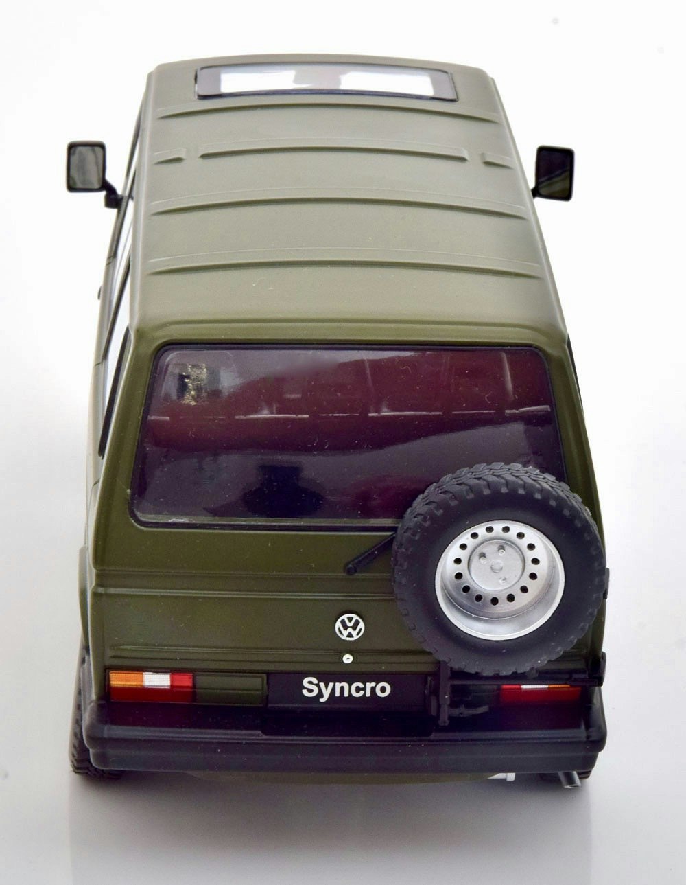 Skala 1/18 Volkswagen Buss T3 Syncro 1987' Matt olivgrön / Militärgrön från KK-scale