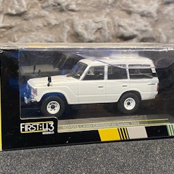 Skala 1/43 - Mycket fin Toyota Land Cruiser 60 Series - 1982 från First:43