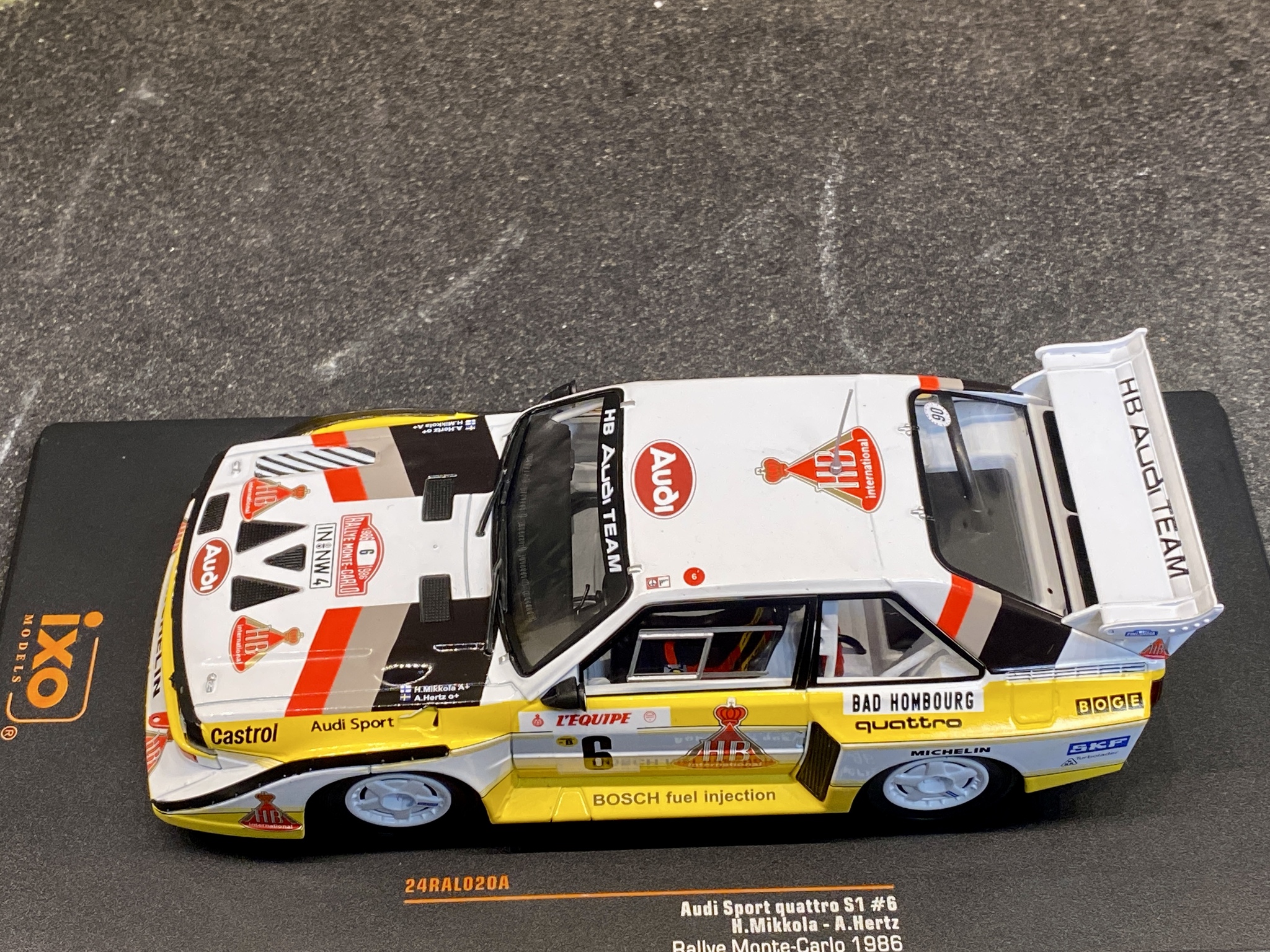 Skala 1/24 Audi Sport Quattro S1 #6 H.Mikkola/A.Hertz fr IXO Models