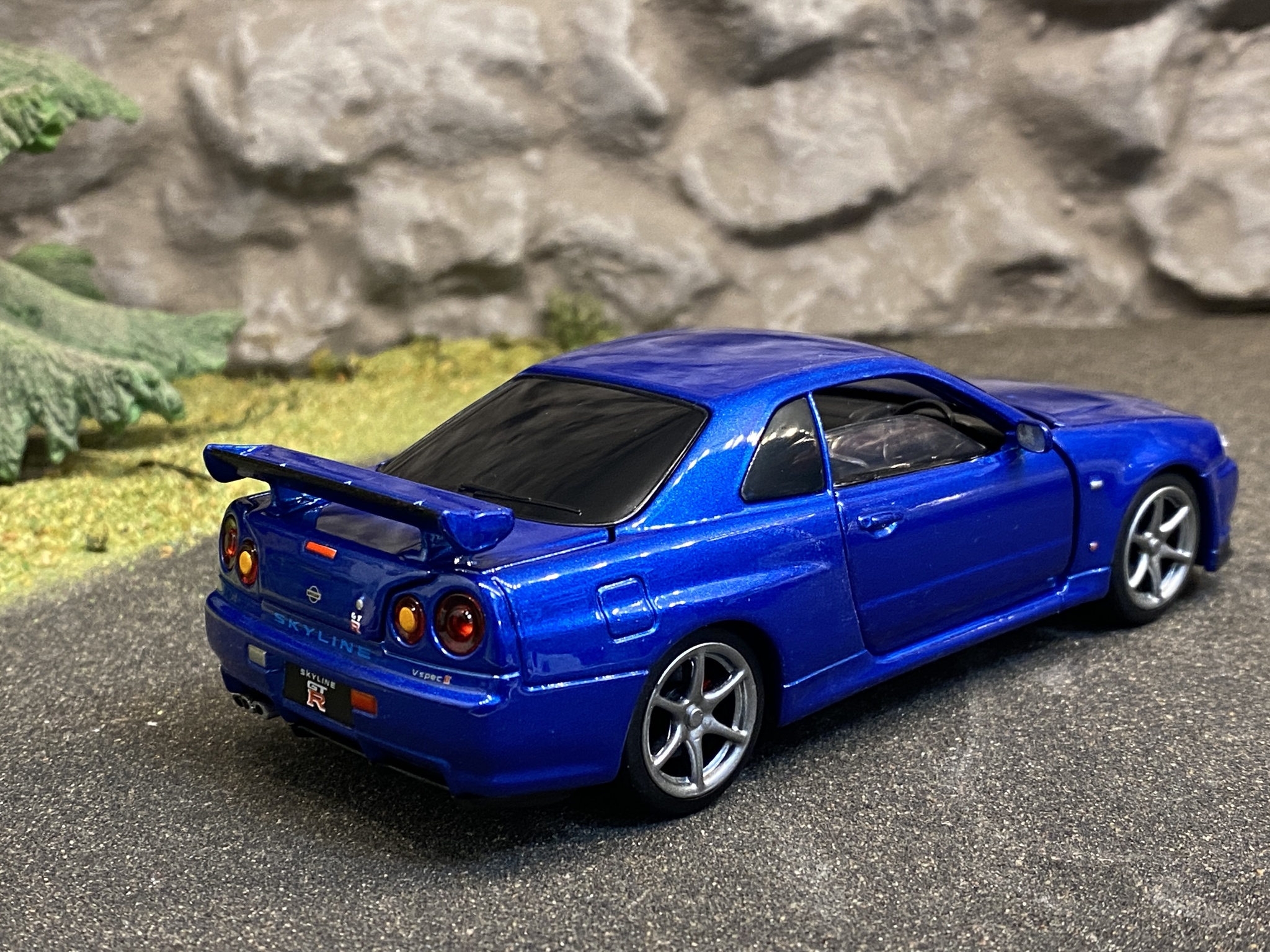 Skala 1/32 Nissan GT-R34 V-spec II, Blå, från Tayumo