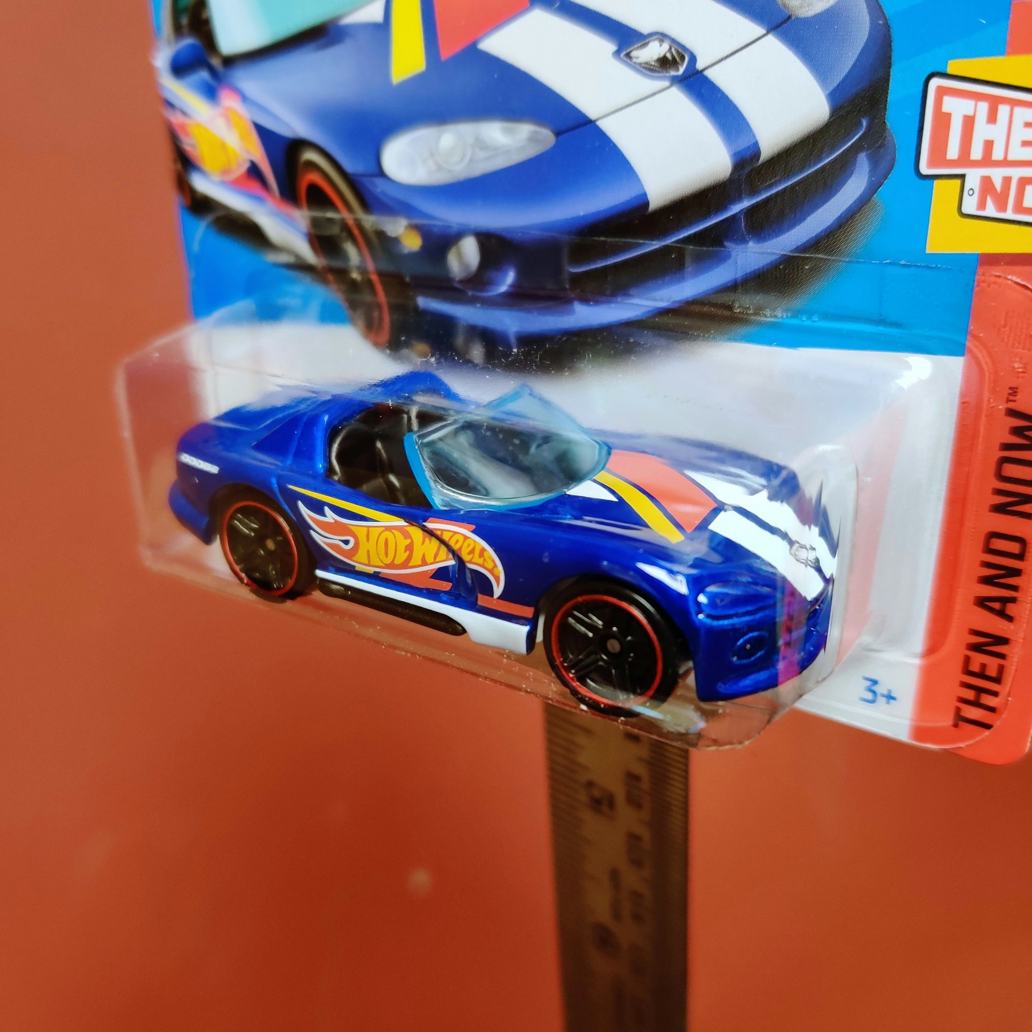 Skala 1/64 Hot Wheels, Dodge Viper RT/10