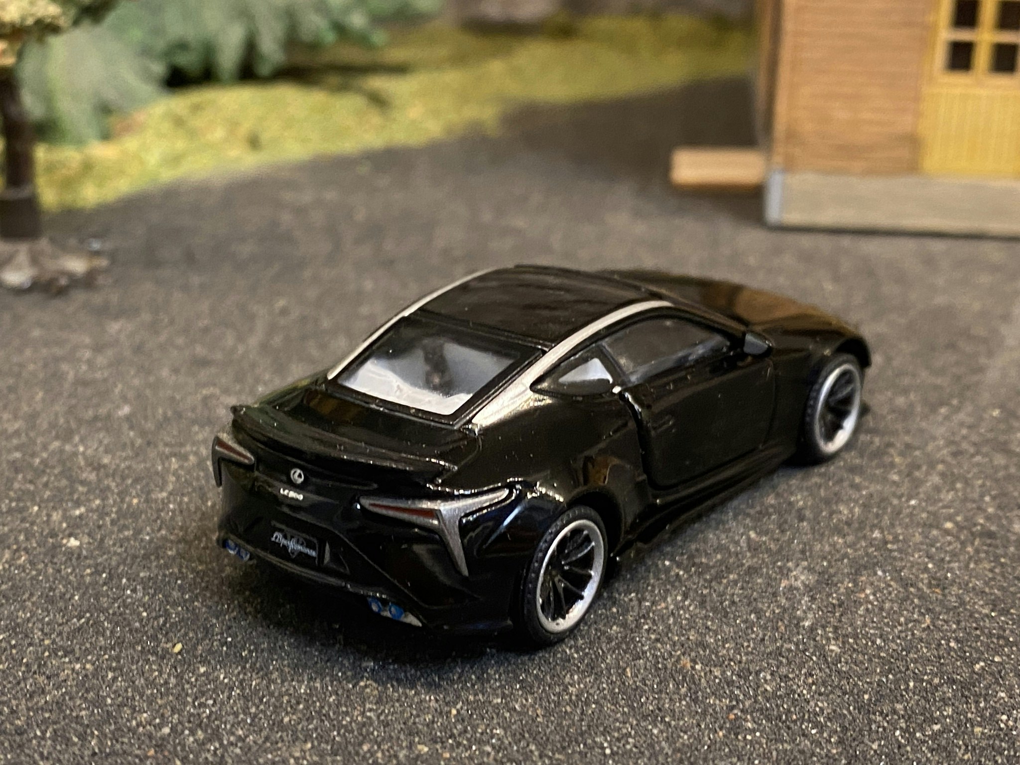 Skala 1/64 LB Works LC500 Lexus , Mörk svart, från ERA CAR