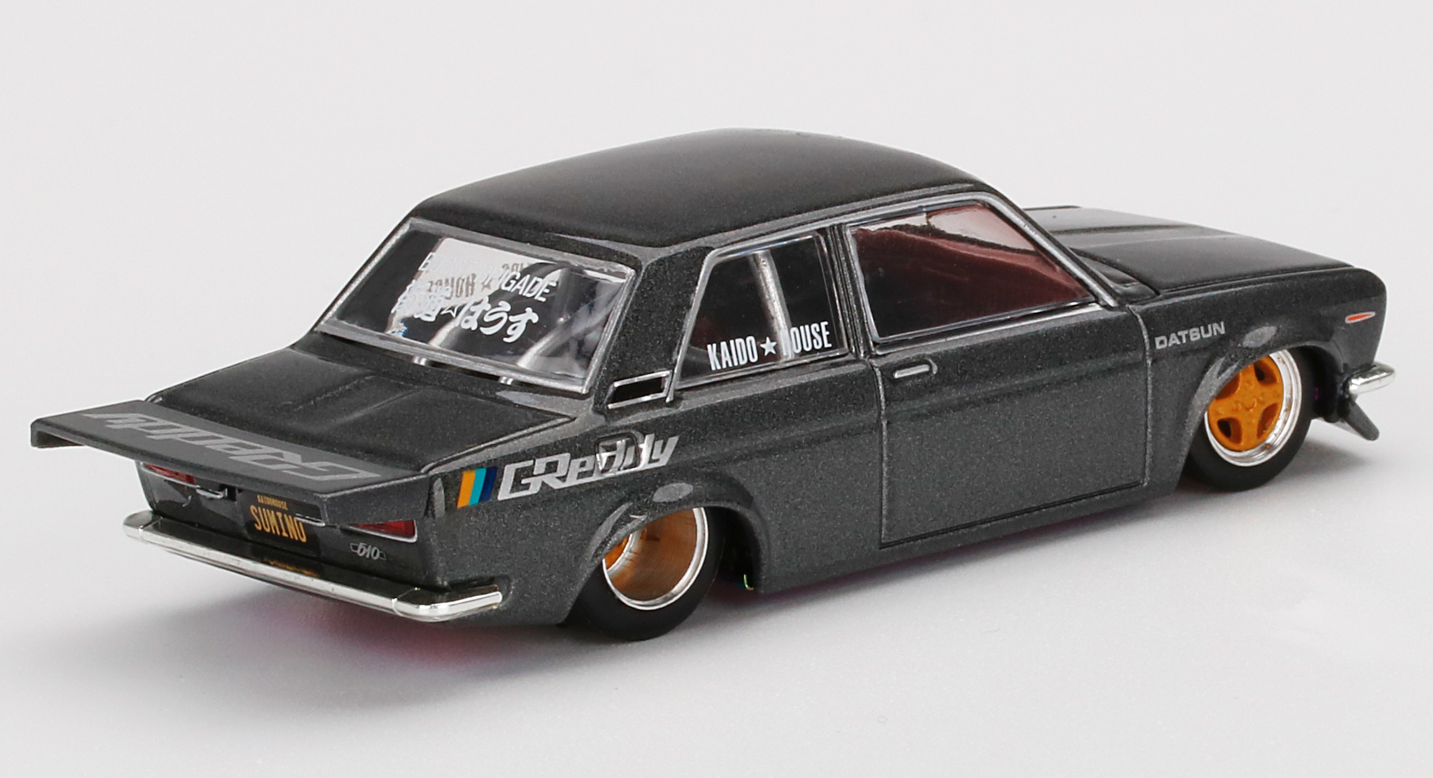 Skala 1/64 - Datsun 510 Pro Street GREDDY Gun Metal Grey, KAIDO (KHMG017) fr MINI GT