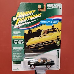 Skala 1/64 - Chevrolet Corvette 427 67' Rel.1.Ver.B från Johnny Lightning