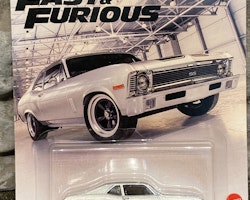 Skala 1/64 Hot Wheels Premium, Fast & Furious, Chevy Nova SS 70'