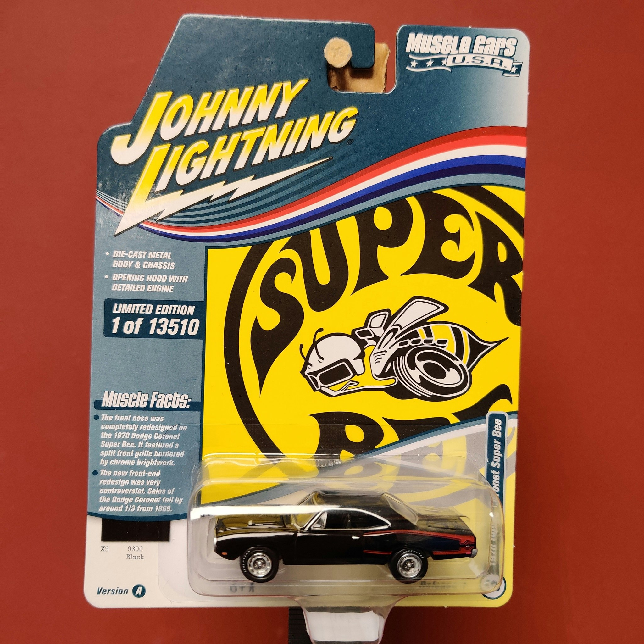 Skala 1/64 - Dodge Coronet Super Bee 70' Rel.1.Ver.A från Johnny Lightning