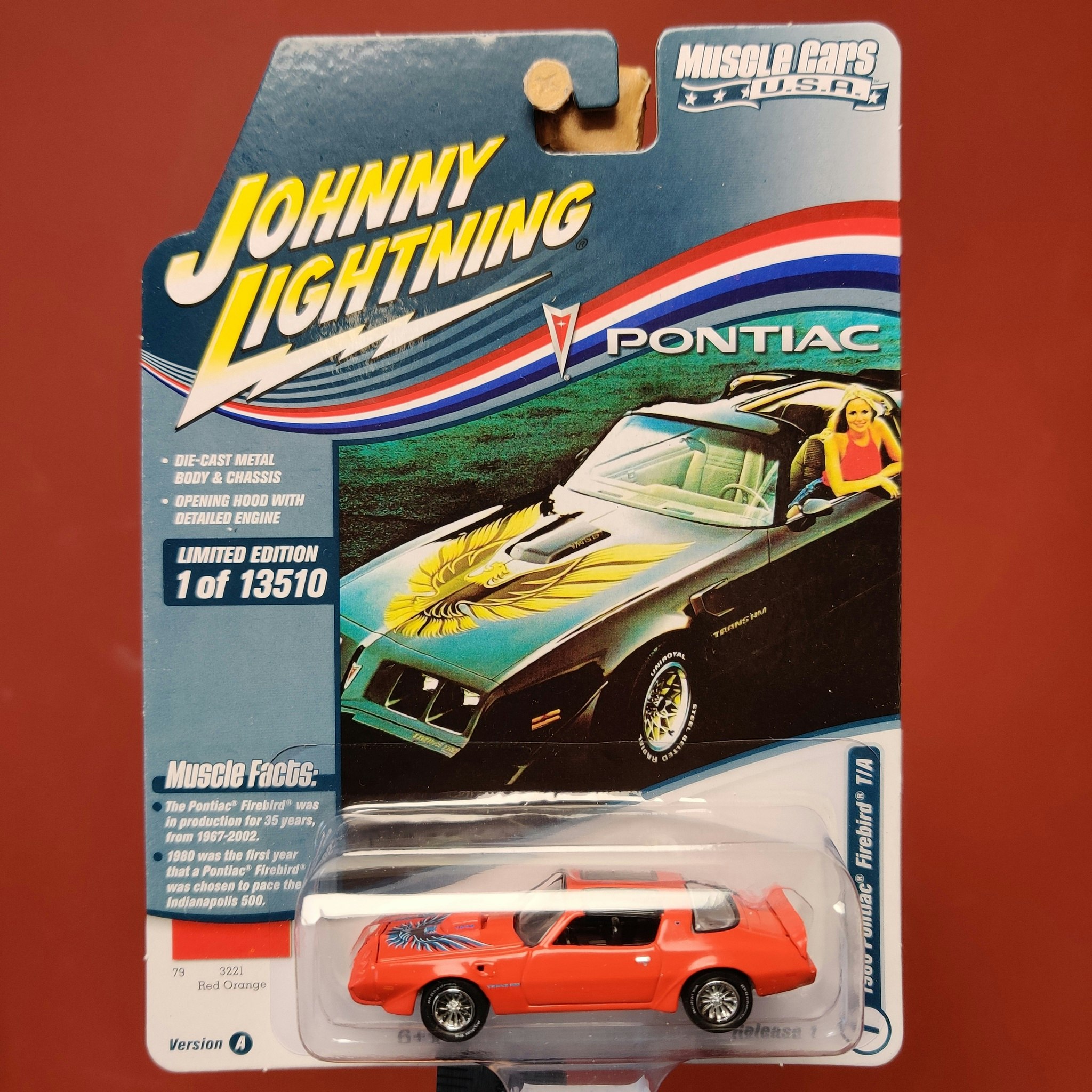 Skala 1/64 - Pontiac Firebird T/A 80' Rel.1.Ver.A från Johnny Lightning