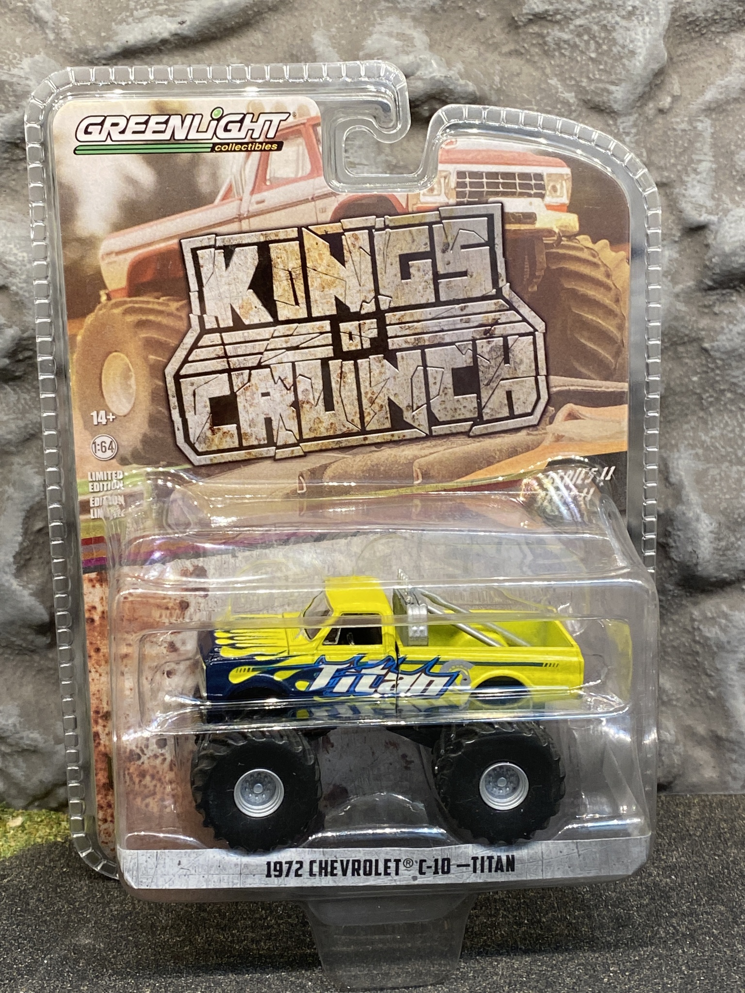 Skala 1/64 Chevrolet C10 72' TITAN "Kings of Crunch" fr Greenlight