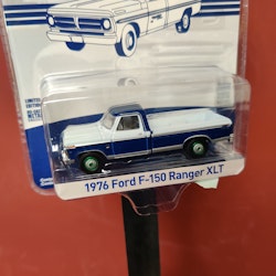 Skala 1/64 Ford F-150 Ranger XLT 76' - "Ford Trucks 100 years Anniversary" från Greenlight