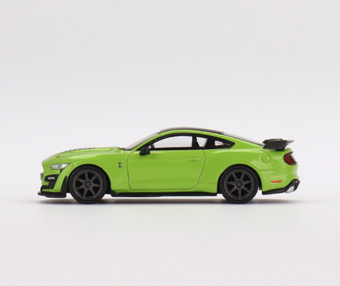 Skala 1/64 Ford Mustang Shelby GT500 Grabber Lime fr MINI GT & Tarmac