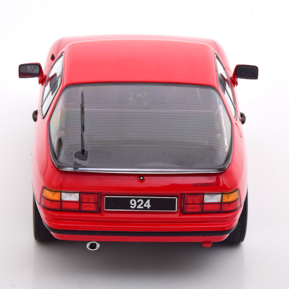 Skala 1/18 Porsche 924 1985, Röd från KK-scale