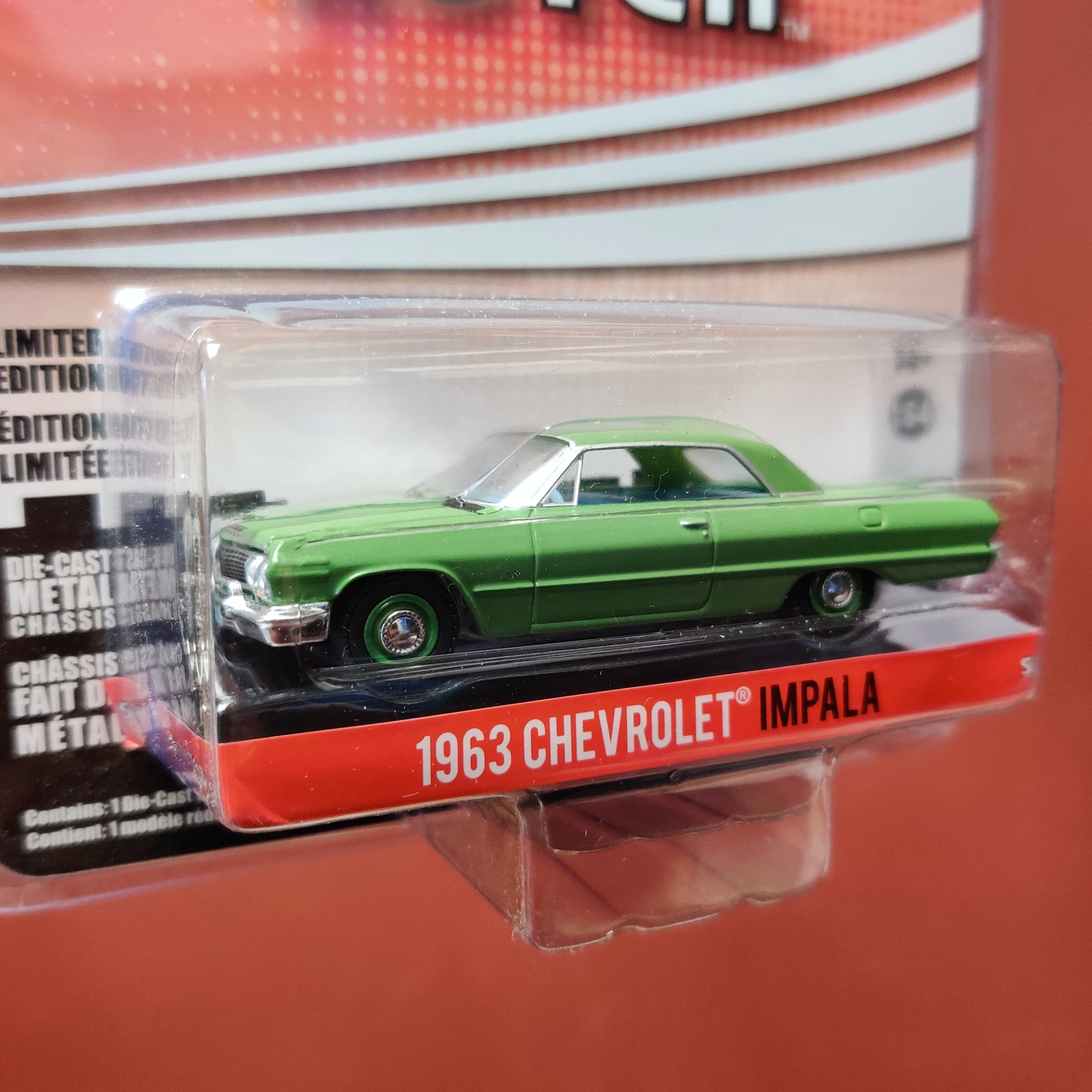 Skala 1/64 Chevrolet Impala 63' "Starsky & Hutch" från Greenlight Hollywood