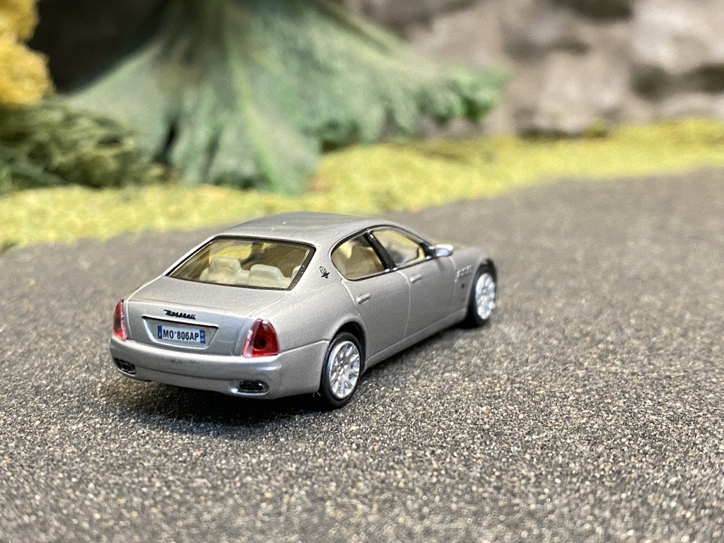 Skala 1/87 - Maserati Quattroporte, Silver från Ricko Ricko