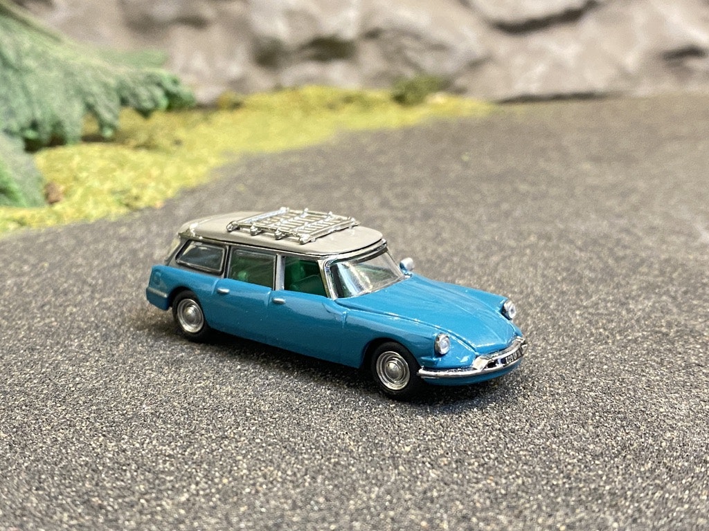 Skala 1/87 H0, Citroen ID Break 1960' Meleze Grön från Norev