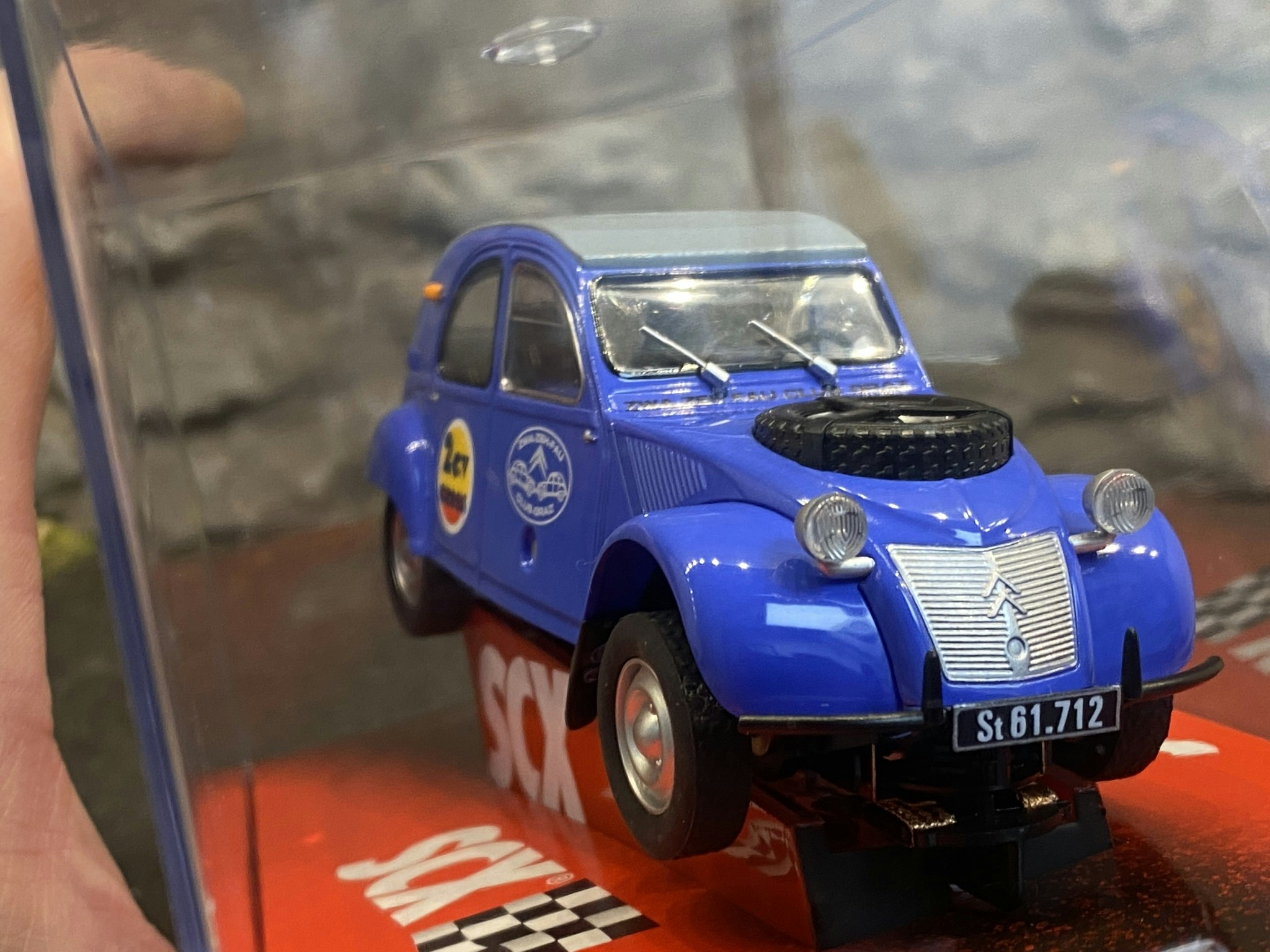 Skala 1/32 Analog SCX Bil till Bilbana: Citroen 2 CV - Blå