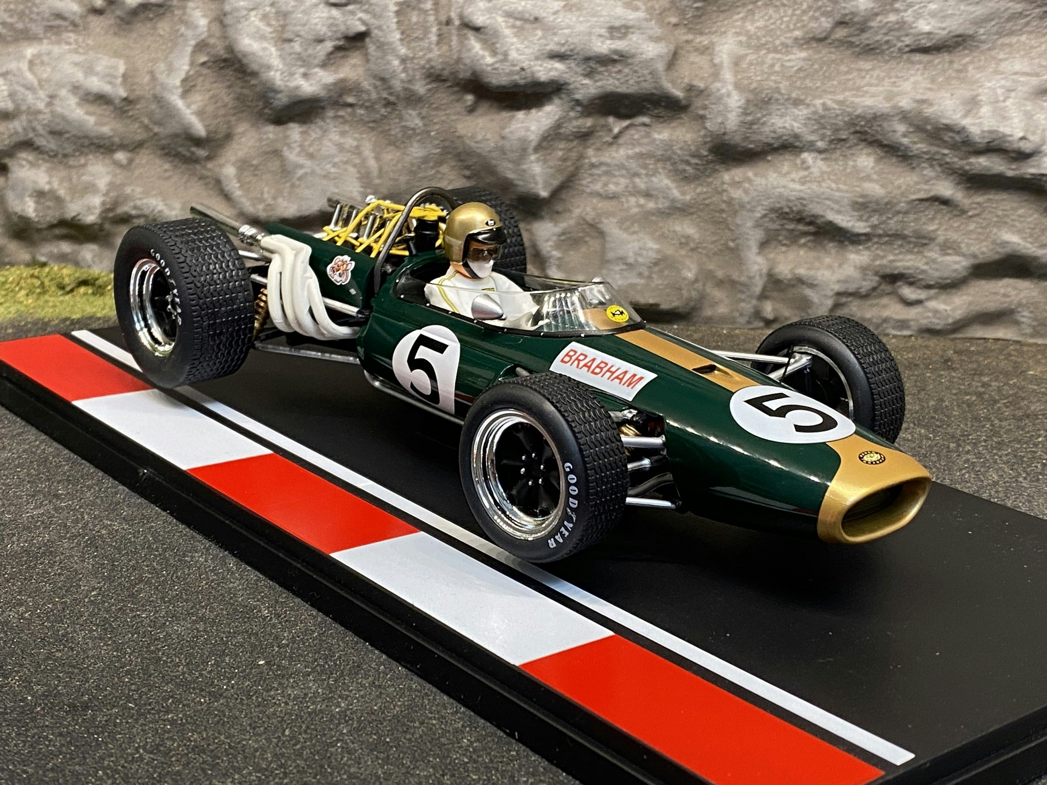 Skala 1/18 Brabham BT20 #5 Jack Brabham - GP Mexico 66' från MCG