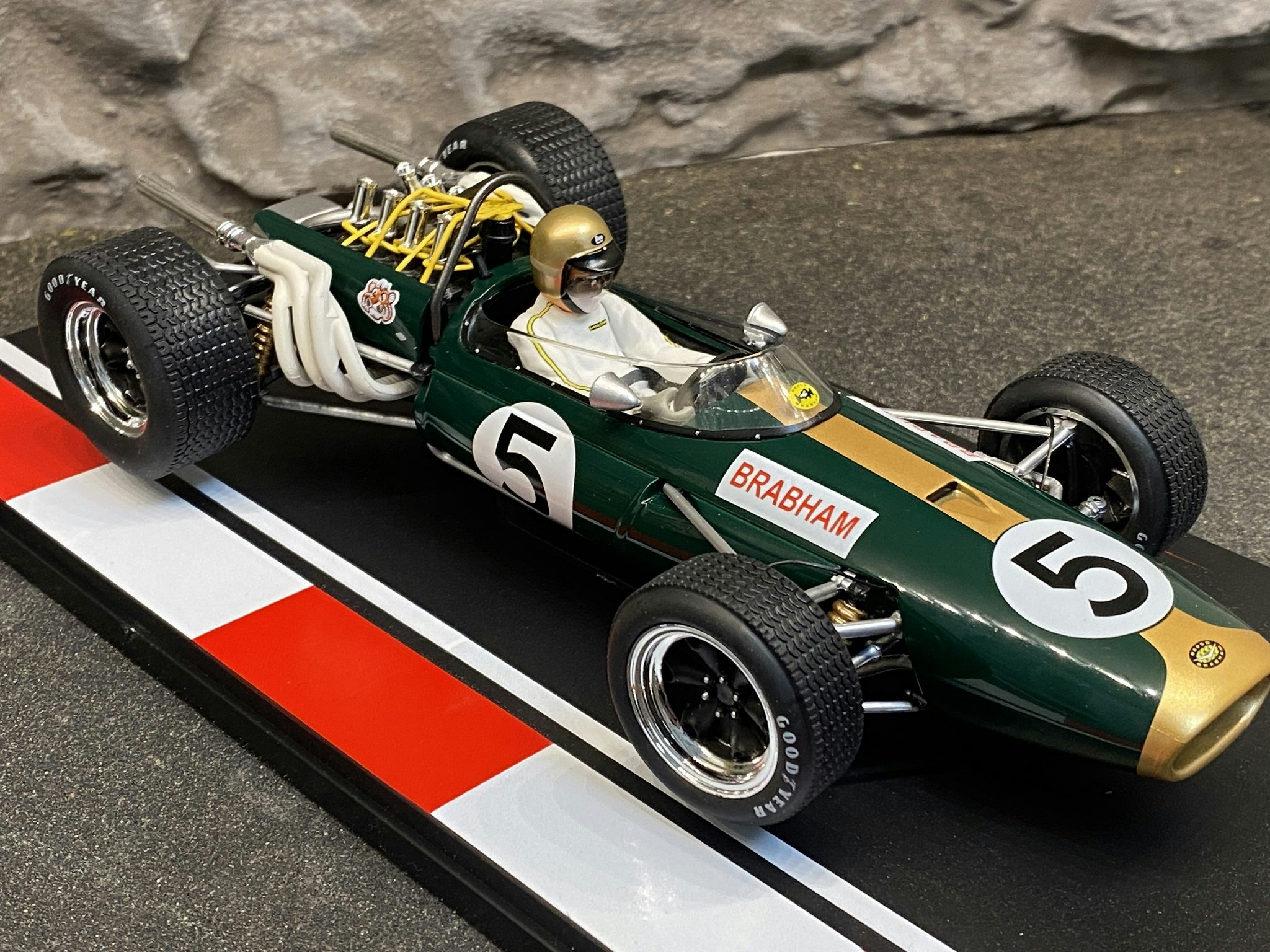 Skala 1/18 Brabham BT20 #5 Jack Brabham - GP Mexico 66' från MCG