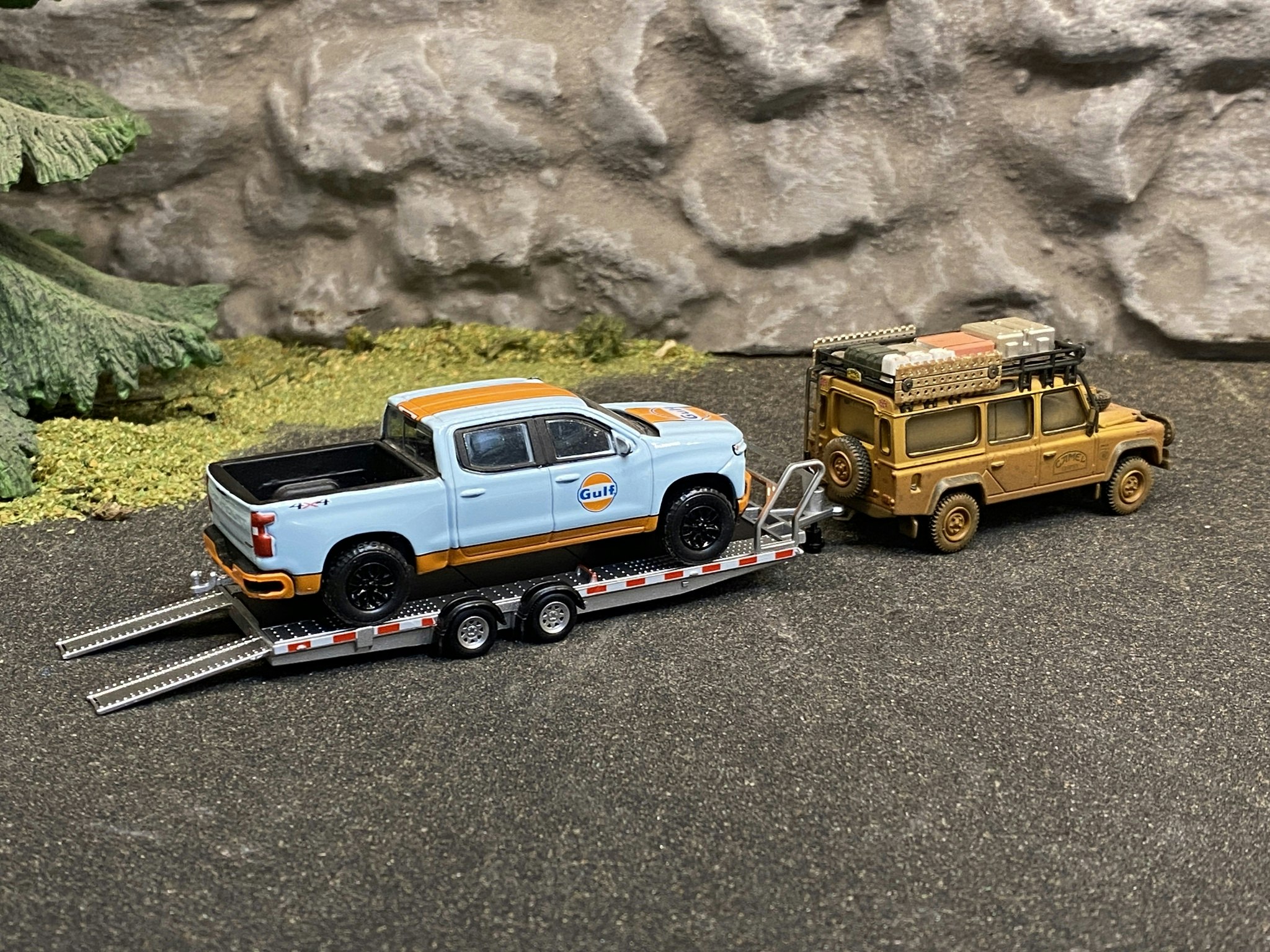 Skala 1/64 Biltransport, Boggie bilsläp / trailer, Silvrigt, från Mini GT