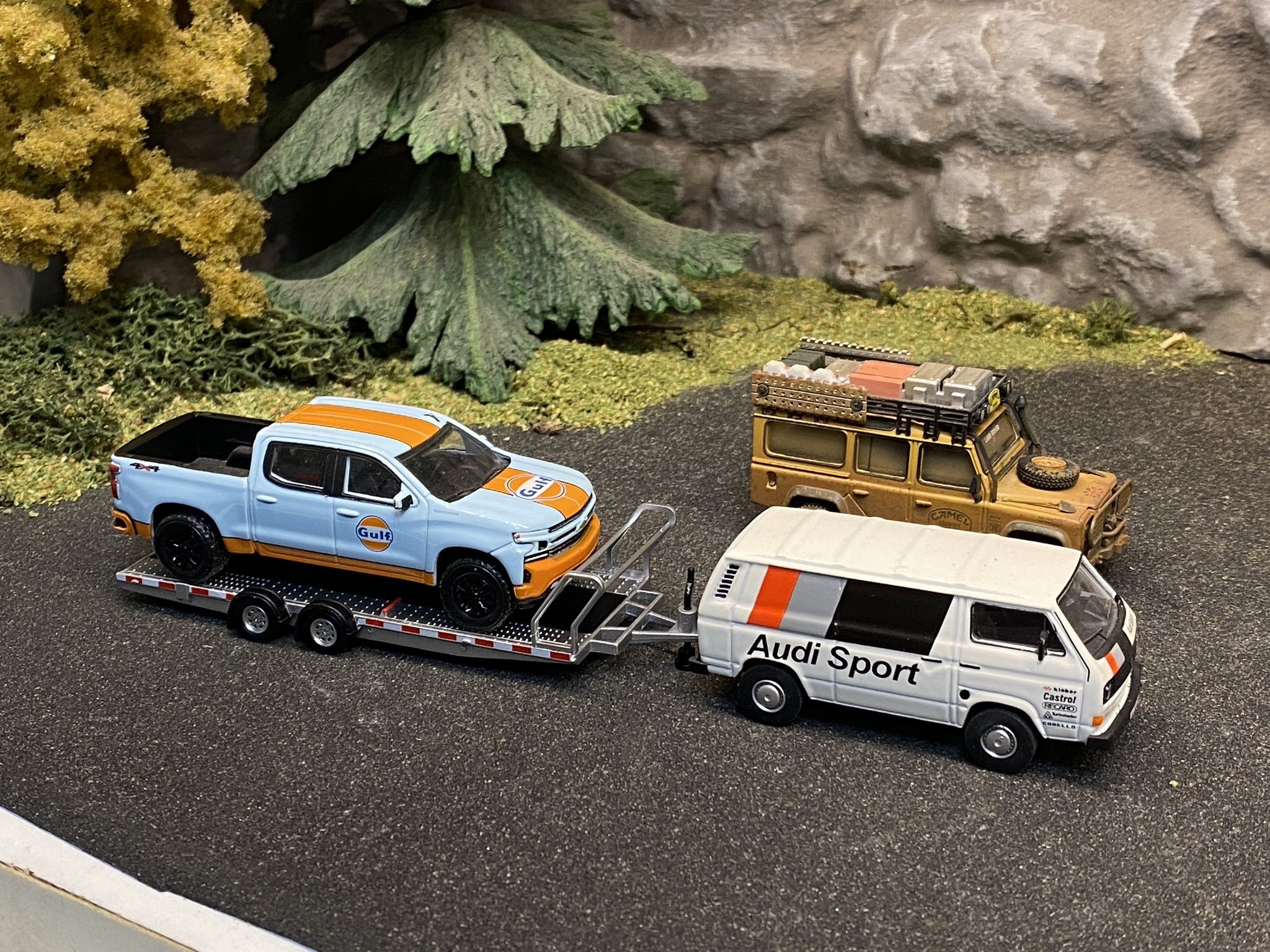 Skala 1/64 Biltransport, Boggie bilsläp / trailer, Silvrigt, från Mini GT