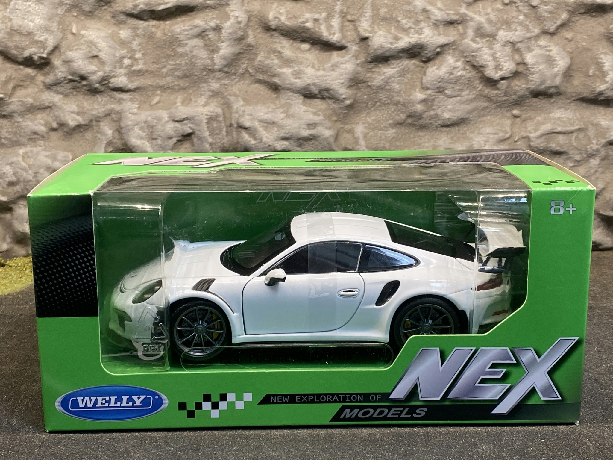 Skala 1/24 Porsche 911 GT3 RS, Vit från Nex models / Welly