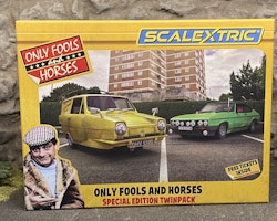 Skala 1/32 Scalextric Bilar t Bilbana: Only Fools & Horses Twinpack Ford Capri & Reliant Robin