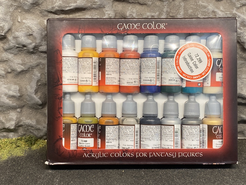 Vallejo Model Air Set, Färg: Game Color Intruduction 16 flaskor á 17ml Art.nr 71299