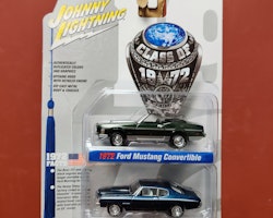 Skala 1/64 - 72 Ford Mustang Convertilbe & Heavy Chevy Chevelle fr Johnny Lightning