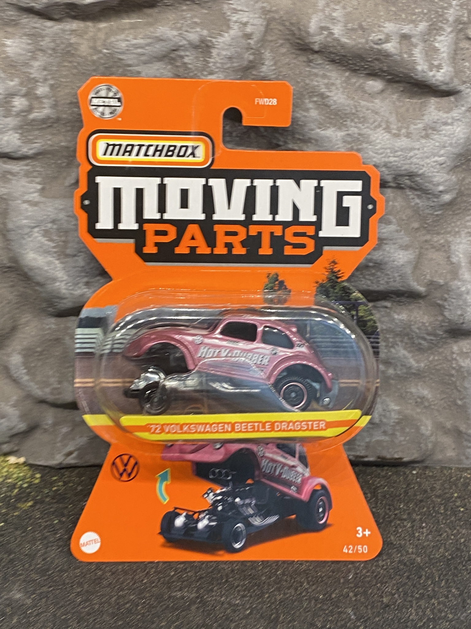 Skala 1/64 Matchbox "Moving parts" - Volkswagen Beetle Dragster 72'