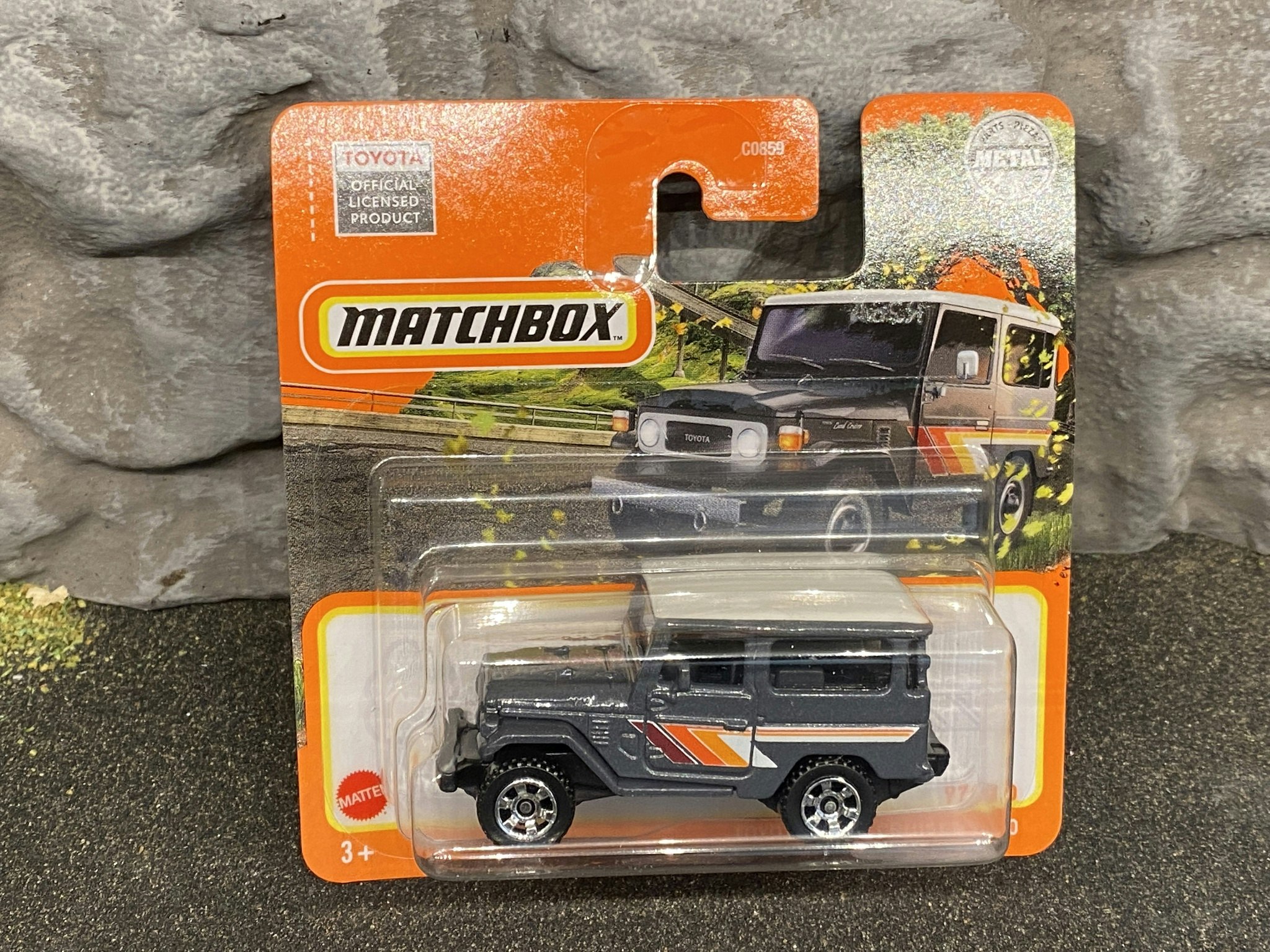 Skala 1/64 Matchbox - Toyota Land Cruiser FJ40, Grå m vitt tak