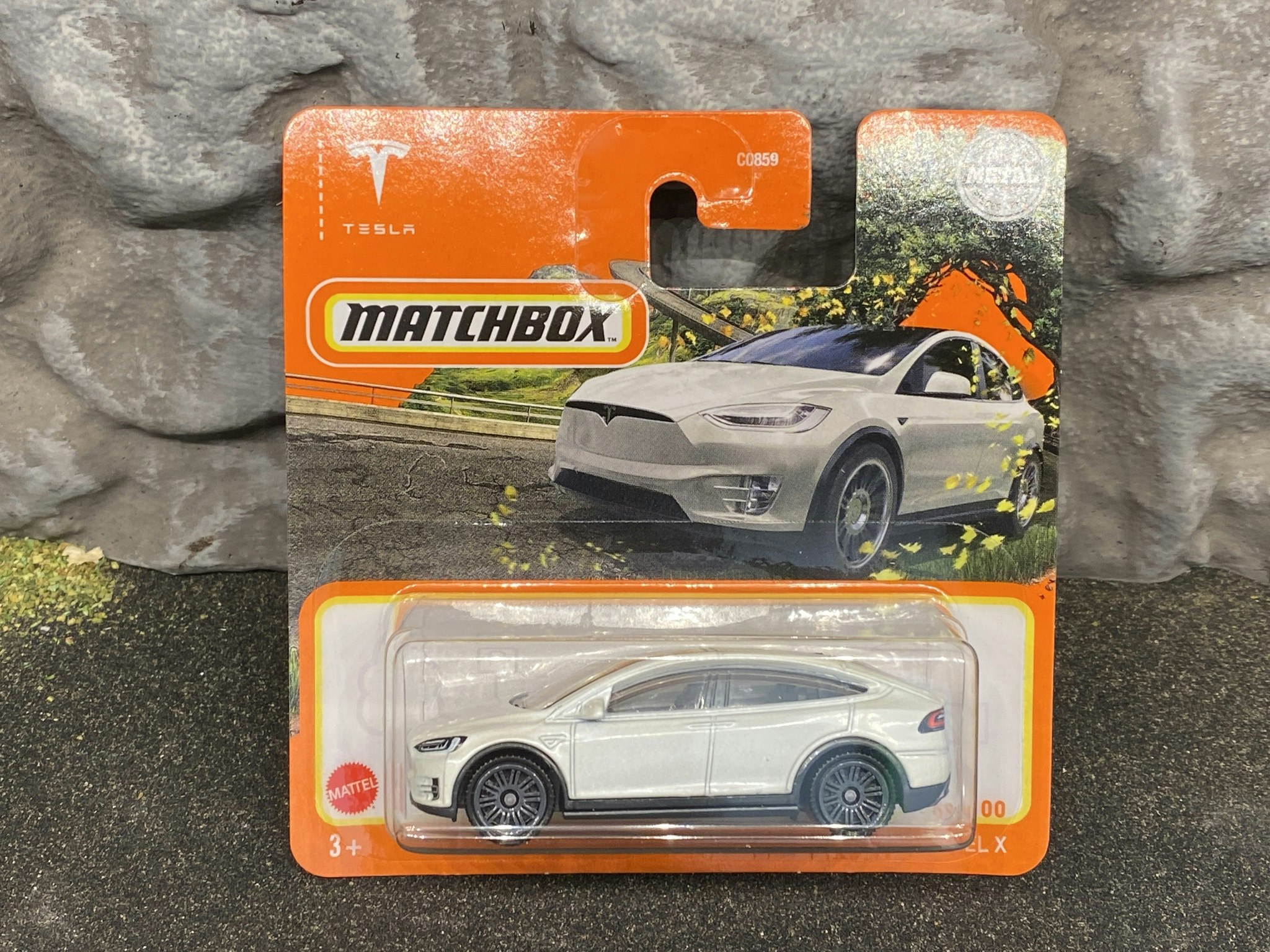 Skala 1/64 Matchbox - Tesla Model X, Vit