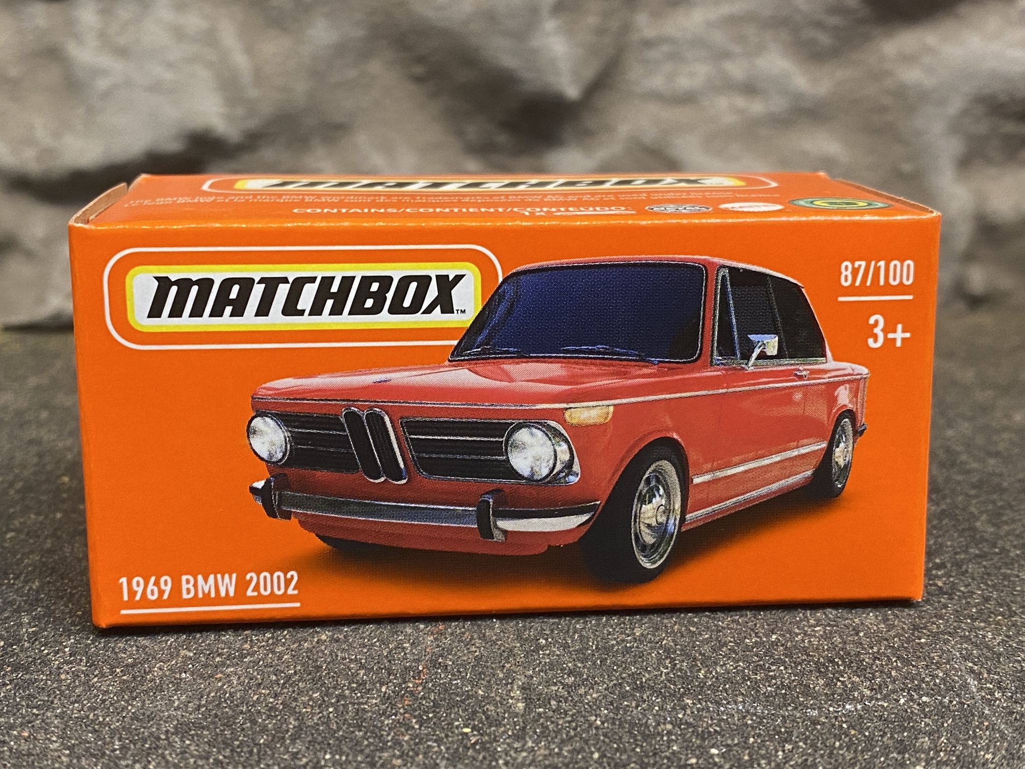 Skala 1/64 Matchbox - BMW 2002 1969', Mörkröd