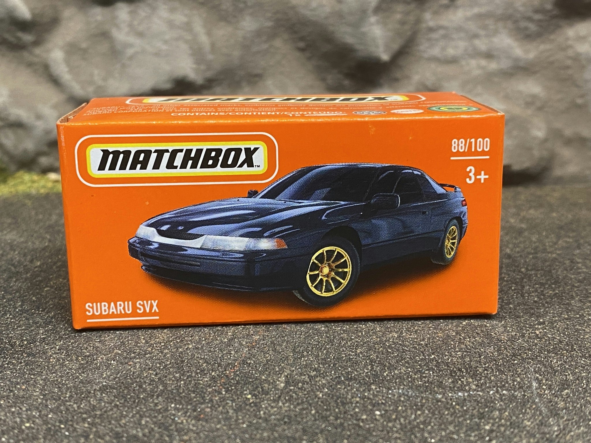 Skala 1/64 Matchbox - Subaru SVX